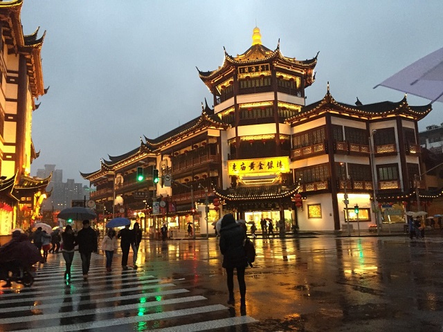 Kinh nghiệm du lịch Trung Quốc tự túc “giá rẻ” ăn chơi thả ga