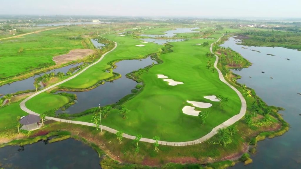 Tổng quan về khu sân golf tại dự án West Lakes Golf & Villas