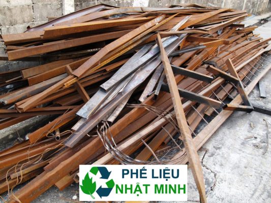 Thu mua phế liệu sắt từ các khu công nghiệp - Nhật Minh đảm bảo sự hài lòng của bạn